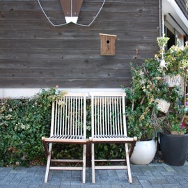 Relaxdays Nesting Box for Birds, for Hanging, Wood, Bark, Untreated, 28 mm Entrance Hole, HBT: 20 x 16.5 x 16.5 cm, Natural