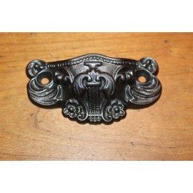 Antique Victorian Cast Iron Detailed Bin Apothecary Cupboard Drawer Pull L-15