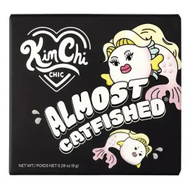 Polvo Compacto Almost Catfished, Kimchi Chic Tono 02 That White Powder