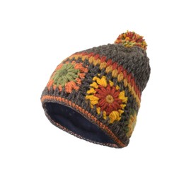 Pachamama Women Wool Beanie Bobble Hat Fleece Lined Hand Crocheted Flower Pattern Multicoloured One-Size Handmade Extra Warm Fair Trade (Wool, Earth)