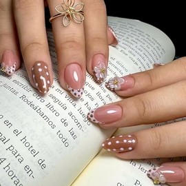 Uñas postizas cortas almendradas OCTOSWAVE con diseños florales 3D, lunares marrones y punta francesa, acrílicas para mujer, ideales para fiestas y bo