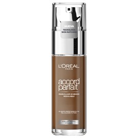 L‘Oréal Paris Foundation Perfect Match Make-Up, covering foundation blends perfect with any skin tone & provides 24h moisturising