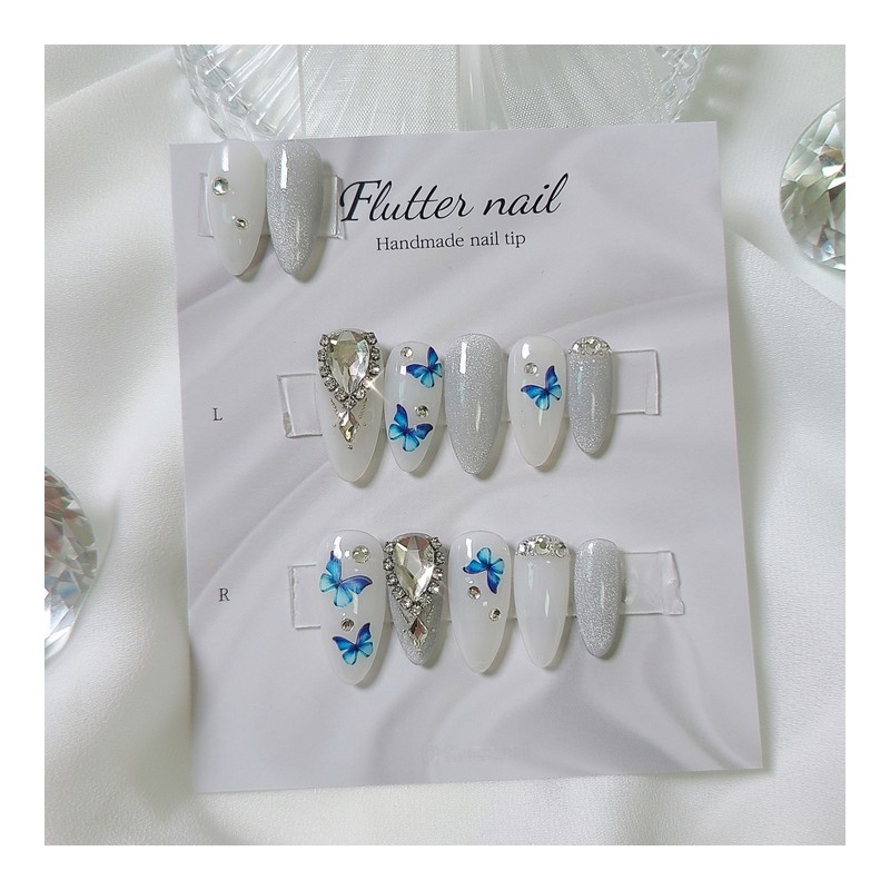 Silver magnet gel & butterfly handmade nail tips ✨ -