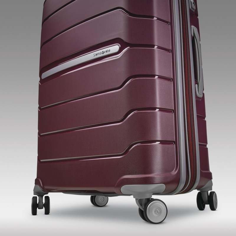 Samsonite Freeform Hardside Expandable with Double Spinner Wheels, Checked-Medium 24-Inch,