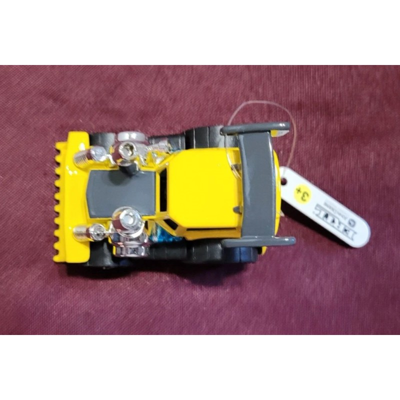 Ertl NWT Ertl John Deere Full Throttle Hot Rod Racing