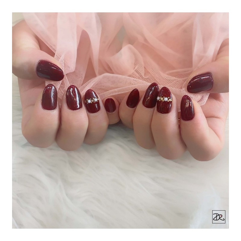 Next day delivery⭐Burgundy point nail⭐ / 다음날 발송⭐버건디 포인트네일⭐