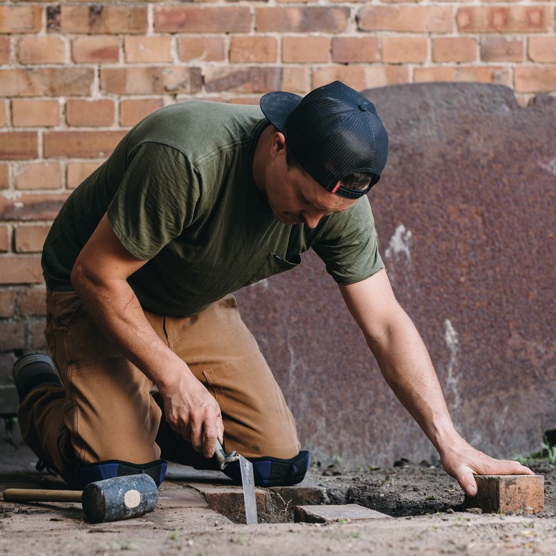 LauterSchutz® LIGHT knee pads for comfortable working while on knees