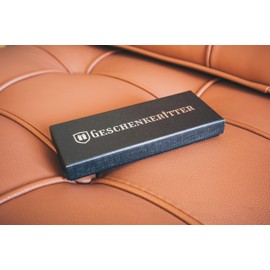 Gift Knight - Mum Keyring - Red Heart Pendant for the Best Mum in the World - Birthday Gift for Mum, silver