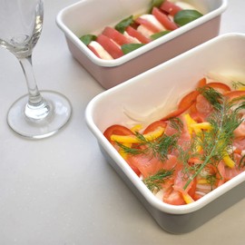 Honey Ware Color Line Food Storage Container with Lid Enamel Petrol | S | 0.42 L | Heat Resistant up to 400 °C | Meal Prep Boxes Suitable for All Types of Cookers, Oven and Grill | Storage Box with