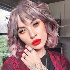 Yamel Wavy Bob Wig with Bangs Natural Ombre Pink Wig Synthetic Hair Shoulder Length Short Curly Wigs for Women