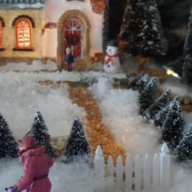 com-four® 2x Snow Mat for Christmas Decoration - Artificial Snow for Decorating and Crafts - Snow Cotton as Decorative Snow (100g, Pack of 2)