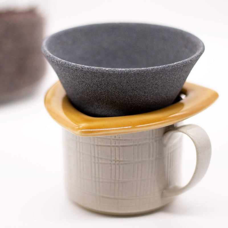 Cofil Cofil Standard Ceramic Coffee Filter Dripper with Dedicated Base,