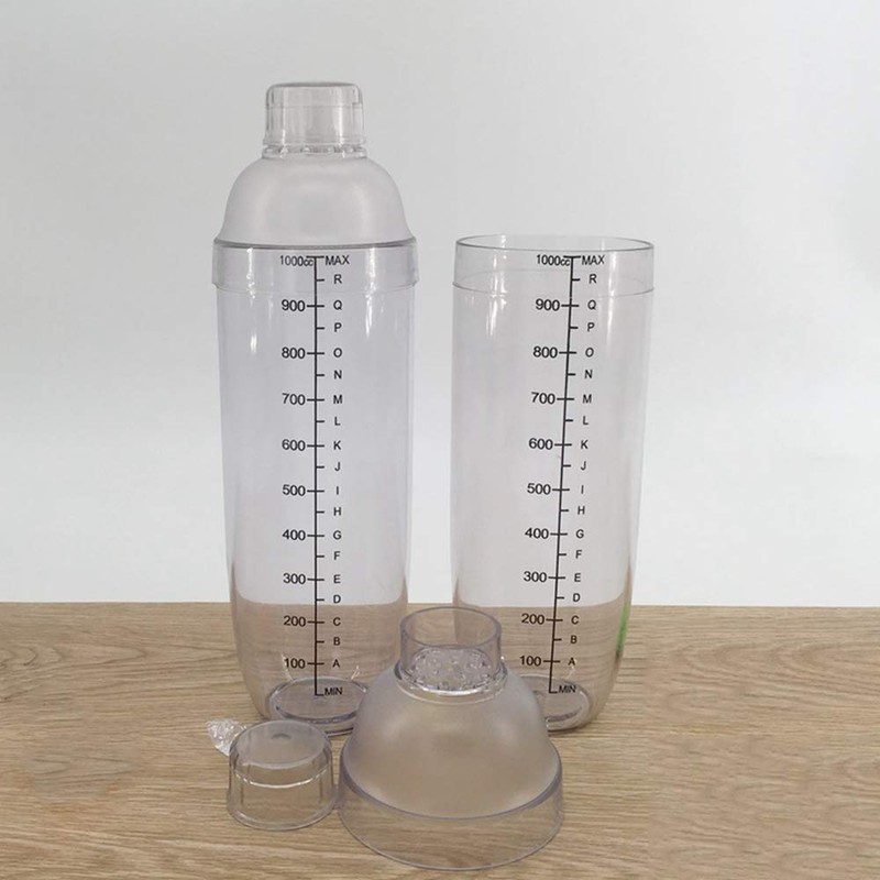 FEOOWV Plastic Cocktail Shaker,Drink Mixer Hand Shaker Cup with Scales,Transparent