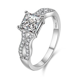 Uloveido Platinum Plated Silver Color Cubic Zirconia Stone Promise Engagement Fashion Jewelry Ring for Women Wedding with CZ Crystal Size6WX026