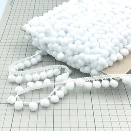 Craft Cult 18mm Medium Pom Pom Bobble Trim Braid - 25 Metre Roll (002 - White)