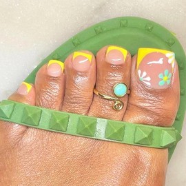 Yellow French Tip Press on Toenails Short Square Fake Toe Nails with Cute Flower Designs Acrylic False Toenails Summer Glue on Fake Toenails Full Cover French Toe Nail Tips for Women
