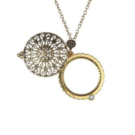 AKOAK 5X Portable Vintage Magnifying Glass Pendant Necklace for Library,Reading Fine Print,Zooming,Increase Vision,Jewelry and Gift (Flower-1)