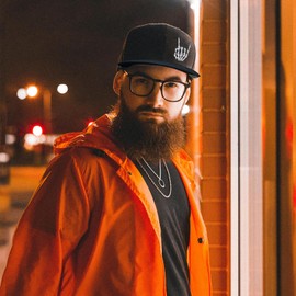 Flat Bill Hats for Men Embroidery Mens Snapback Hats Flat Brim Snap Back Skeleton Skull Hat for Men Fitted Black Baseball Cap Funny Hip Hop Skateboard Hats Boys Women Trucker Golf Hat