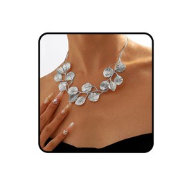 Tgirls Boho Leaf Necklace Glitter Short Necklace Chain Vintage Adjustable Necklaces Tree Leaf Choker Statement Necklace for Women (Silver)