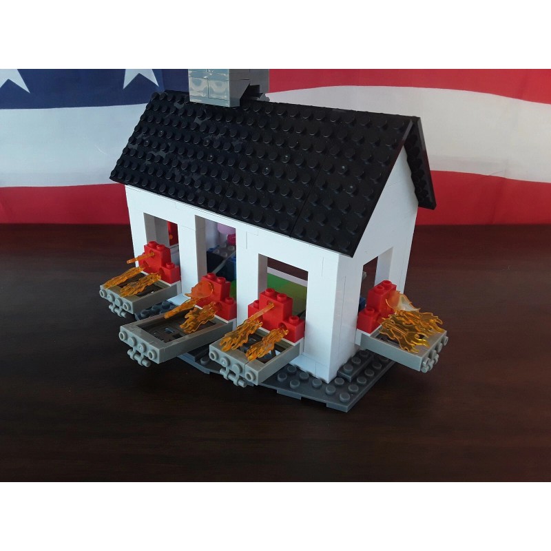 Exploding Kittens Exploding House Construction Set 317pcs New