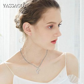 VASSAGO Africa Map Pendant Necklace Africa Map Necklaces for Women Stainless Steel Men Africa Continent Necklace Africa Map Jewellery Delicate Pendant Necklace Gift Girls Boys, Stainless Steel, No