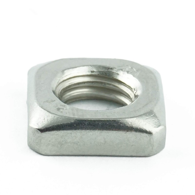 Eisenwaren2000 M4 square nuts (pack of 100) - low shape