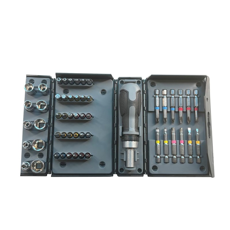 LUMBER JACK 53 Piece Magnetic Ratchet Screwdriver Socket Bit Set