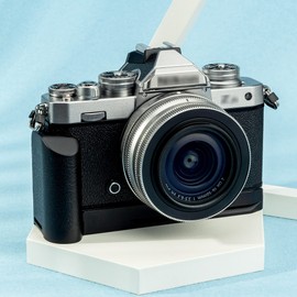 JJC Solid Metal Hand Grip Secure Quick Release Plate L Bracket Holder for Nikon Zfc Z fc Camera Replaces Nikon Z fc-GR1 Hand Grip