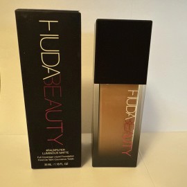 Huda Beauty New Huda Beauty #FauxFilter Luminous Matte Foundation Beignet 335B 1.18 Fl Oz