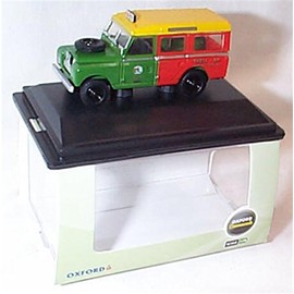 oxford LAND R0VER series II station wagon shell / BP car 1:76 scale diecast model