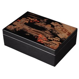 Heaven All Over Lacquerware 初音 Accessory Box (B) V – 333