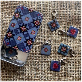 Emma Ball Set of 6 Crochet Stitch Markers in a Pocket Tin - Indigo Dreams by Janie Crow (T205)
