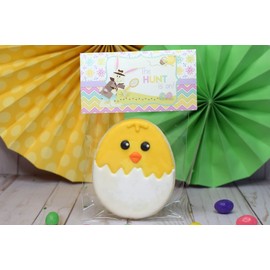 Amanda Creation The Hunt Is On Bunny Detective Easter Egg Hunt Themed Bag Toppers for Party Favor Treat Bags, Set of 20 Bag Toppers With 20 Self-Adhesive Bags Also Included