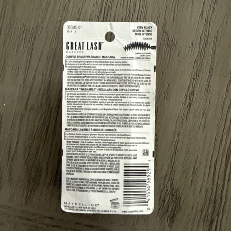 Maybelline Great Lash Curved Brush Washable Mascara, Very Black 121,