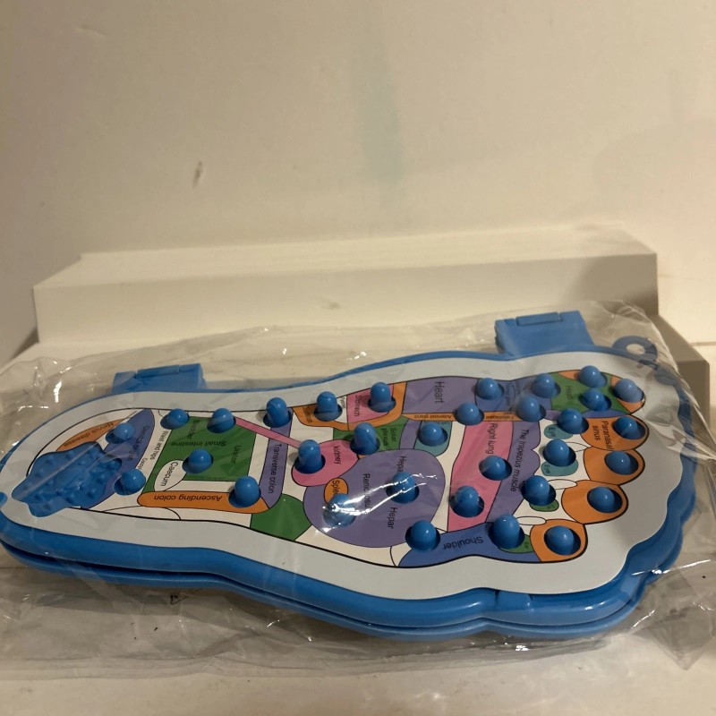 Brookstone Reflexology FOOT MASSAGE PLATE REDUCES TENSION RELIEVES PAIN NIB