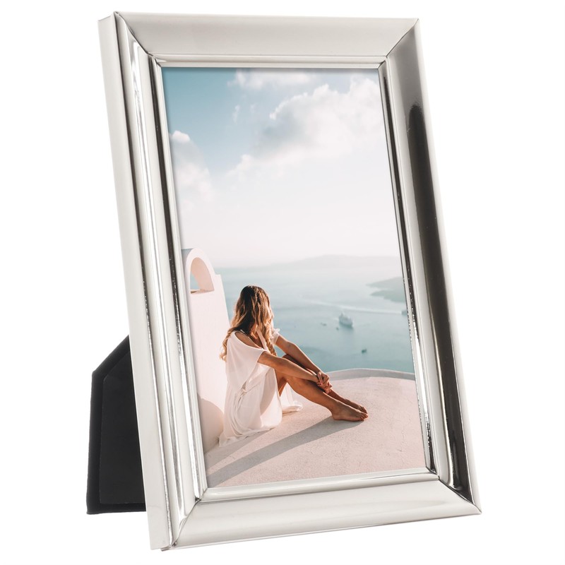 Lawrence Frames 4x6 Silver Metal Picture Frame - Strata Design
