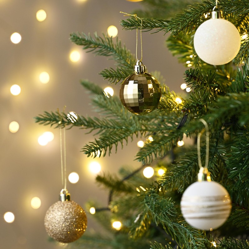 Valery Madelyn Gold White Christmas Baubles Tree Decorations - 35pcs