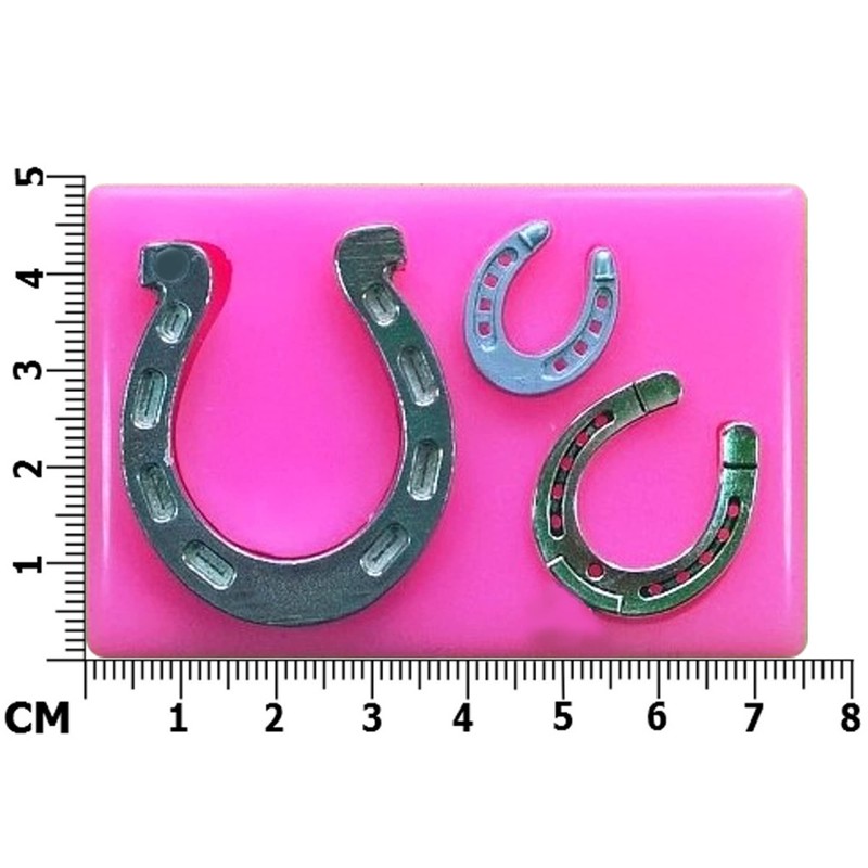 Lucky Horseshoes Various Sizes Weddings Celebration Mould by Fairie Blessings