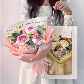 Handcrafted Woolen Rose Bouquet, 1 Count Artificial Flower Bouquet without Light, Charming Crochet Flowers Bouquet, Perfect for Mother's Day, Graduation Celebrations - Specification: 1 Count, Color: Pink