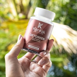 Detoxken - Prebióticos y Probióticos con Carbón Activado, 10 Billones UFC, 60 Cápsulas para Salud Digestiva                                           