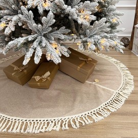 60-Inch Beige Linen Christmas Tree Skirt with Tassels, Double-Sided Plaid Pattern on Reverse, Button Closure, Burlap Rustic Farmhouse Holiday Décor, Machine Washable