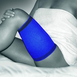 Bort ActiveColor Thigh Support Brace 1430 with Zippered Storage Pouch- Pulled Hamstring, Runner Sleeve, Undersleeve, Medium, Beige. Made in Germany