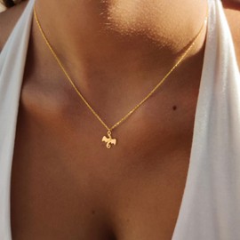 LLWOM Gold Necklace for Women－14K Gold Plated Dragon Necklace Dragon Necklace for Women Gold Dainty Simple Jewelry for Women Gifts