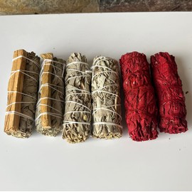 2x White Sage 4" Smudge Sticks, 2x Palo Santo White Sage 4" Smudge Sticks, 2x Dragon's Blood White Sage 4" Smudge Sticks