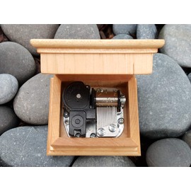 Name engraved music box with You are my sunshine and a sun image, choose your color and song, additional engraving to the bottom side is available