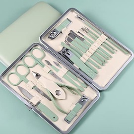 Manicure Set 18pcs Nail Clipper Set with Portable Travel Case Men Women Face Toe Finger Care Tools Manicure Pedicure Tools Grooming Kit Gift for Men Women (Mint Green)