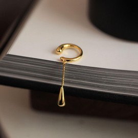 DIAMANTIO 18K Gold Plated Teardrop Dangle Ear Cuff Earrings – Statement Elegant Non-Pierced Drop Design for Women – Minimalist Gold Ear Wrap Jewelry