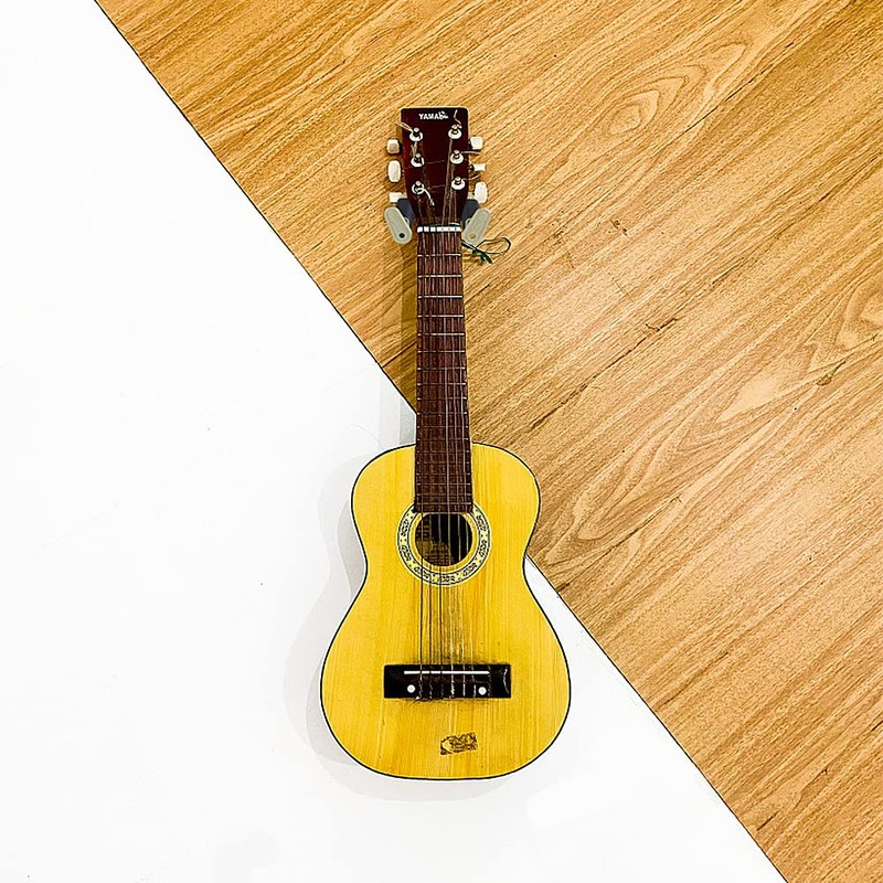 Geli Guitar Wall Mount Hanger for Storage and Display, Guitar