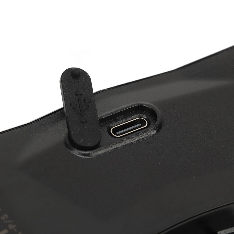 Smart Bike Tail Light with Turn Signals 110dB IP65 Waterproof