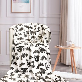 Blanket for Kids, Bat Glow in The Dark Blanket, Kids Blanket for Boys, Soft Fleece Blanket Throw 50"x60"